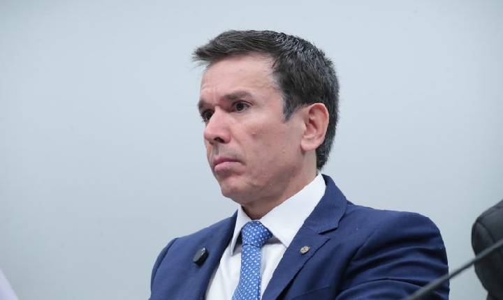 Deputado prevê rápida aprovação de controle sanitário para suplementos alimentares
